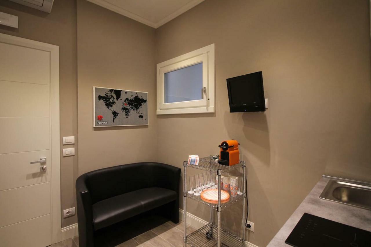 Bell Tower Studio Apartment Florence Exterior photo