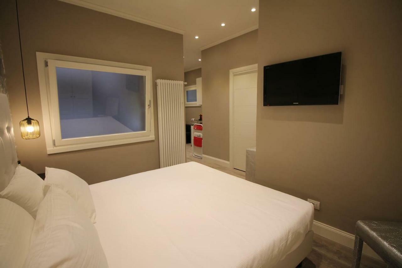 Bell Tower Studio Apartment Florence Exterior photo