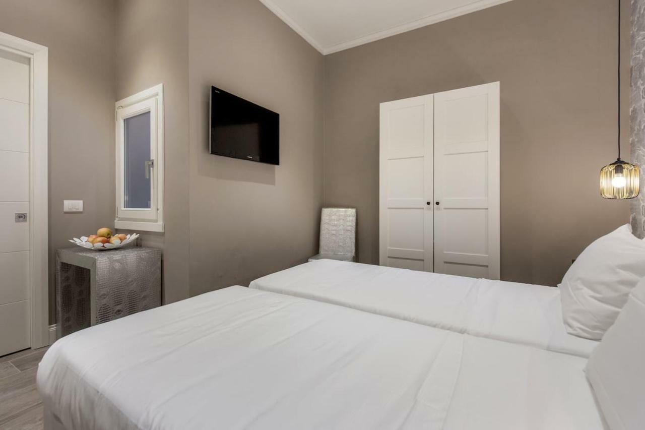 Bell Tower Studio Apartment Florence Exterior photo