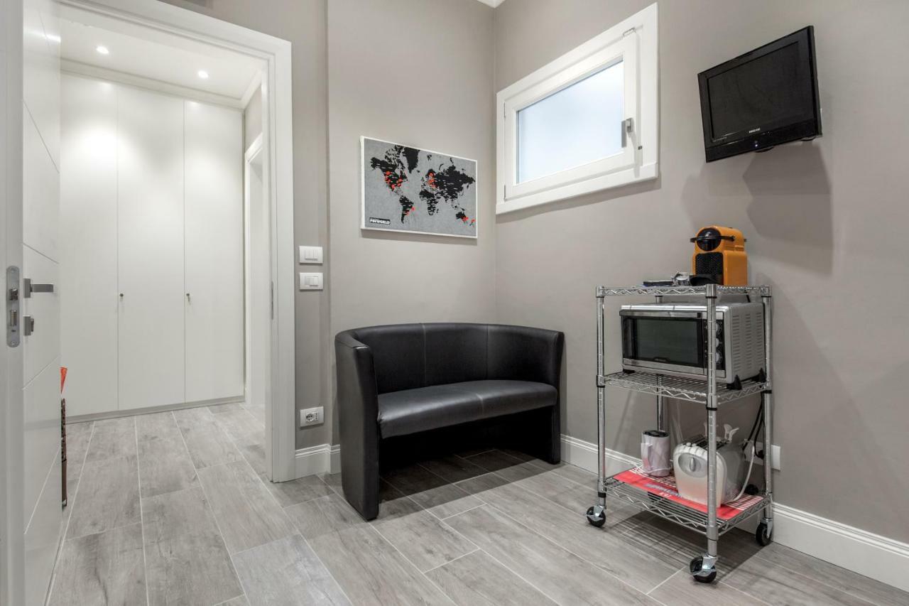 Bell Tower Studio Apartment Florence Exterior photo
